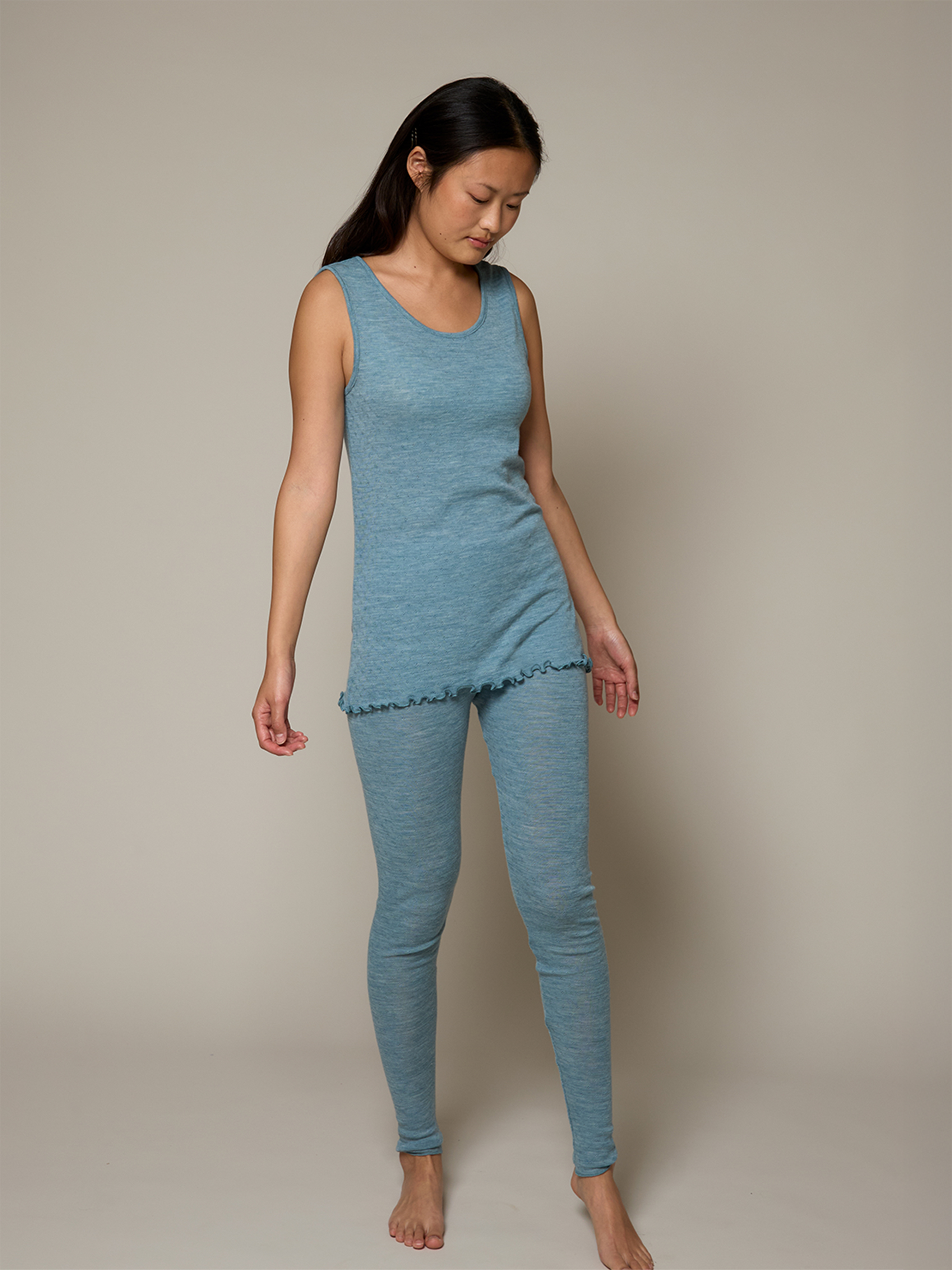 Top eyelet merino